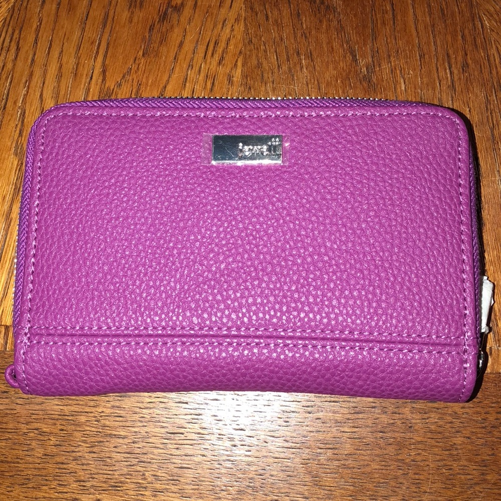 Rolling Jewell by Thirty-one wallet